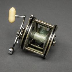 Fishing Reel