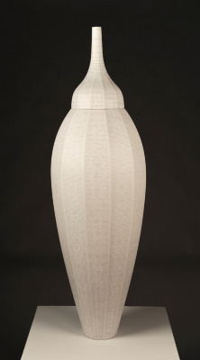 Urn 
